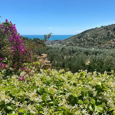 Madonna Incoronata Farm stay